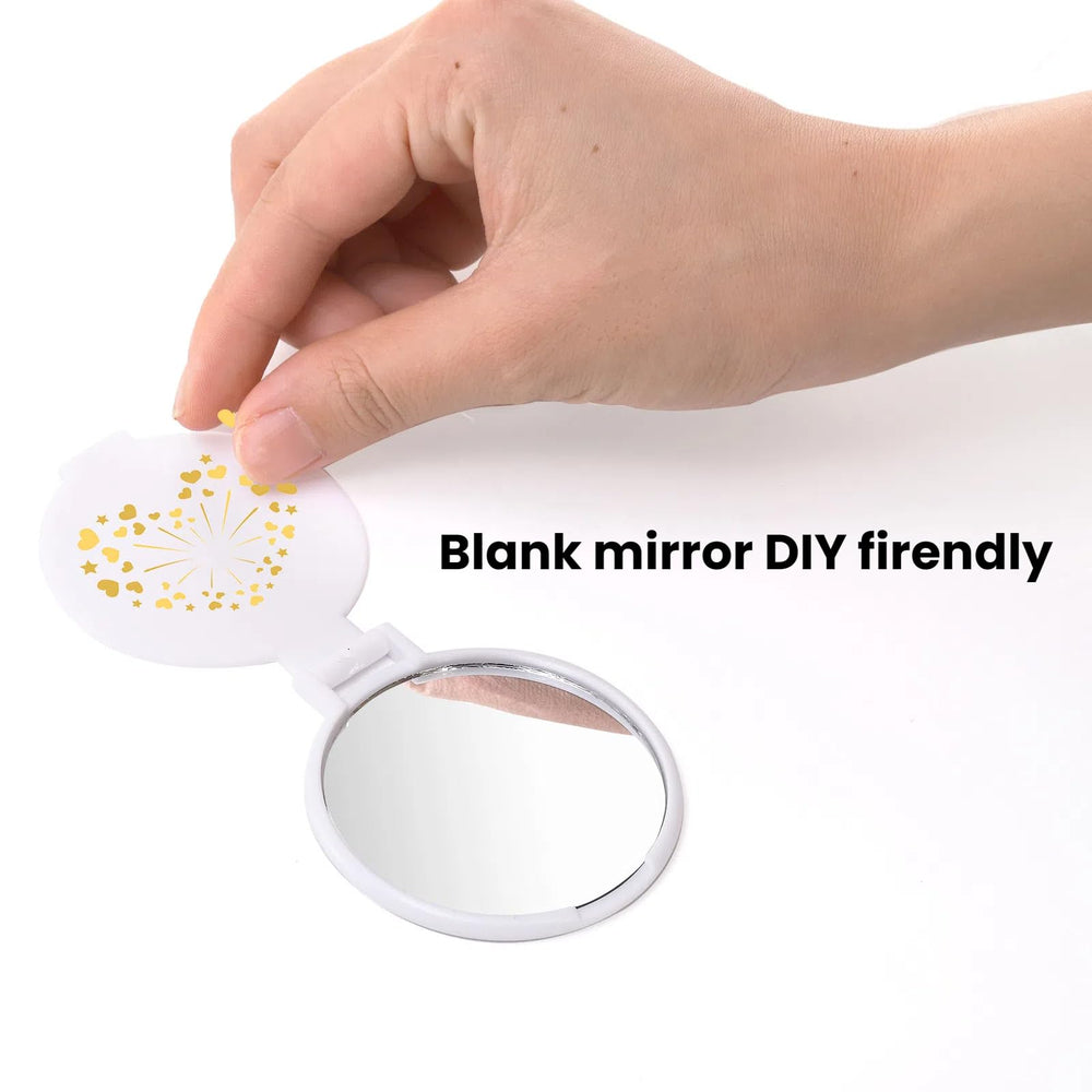 ZOOFOX close-up of mirror surface demonstrating clear reflection