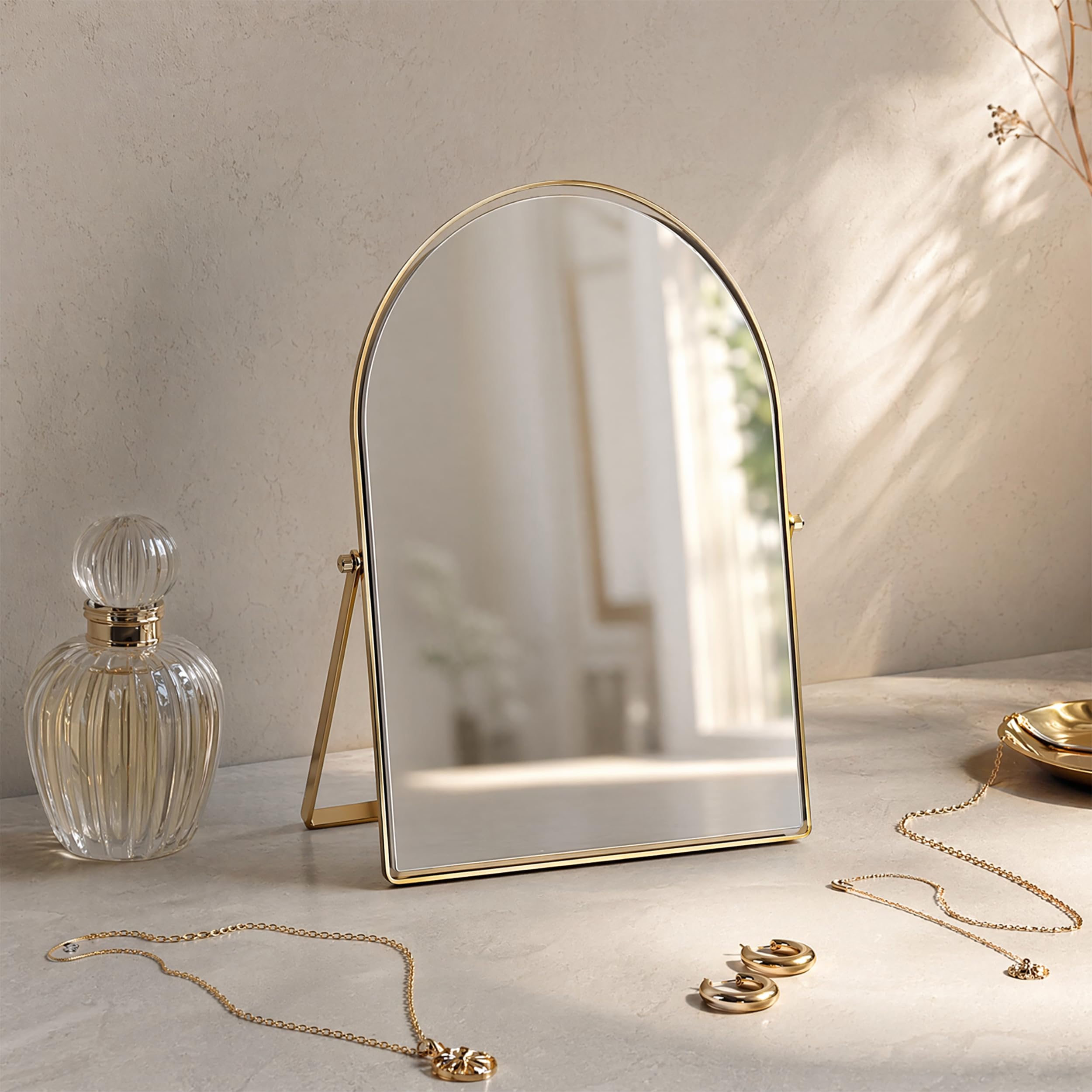 ZYApril gold arched front view showing elegant design and clear reflection